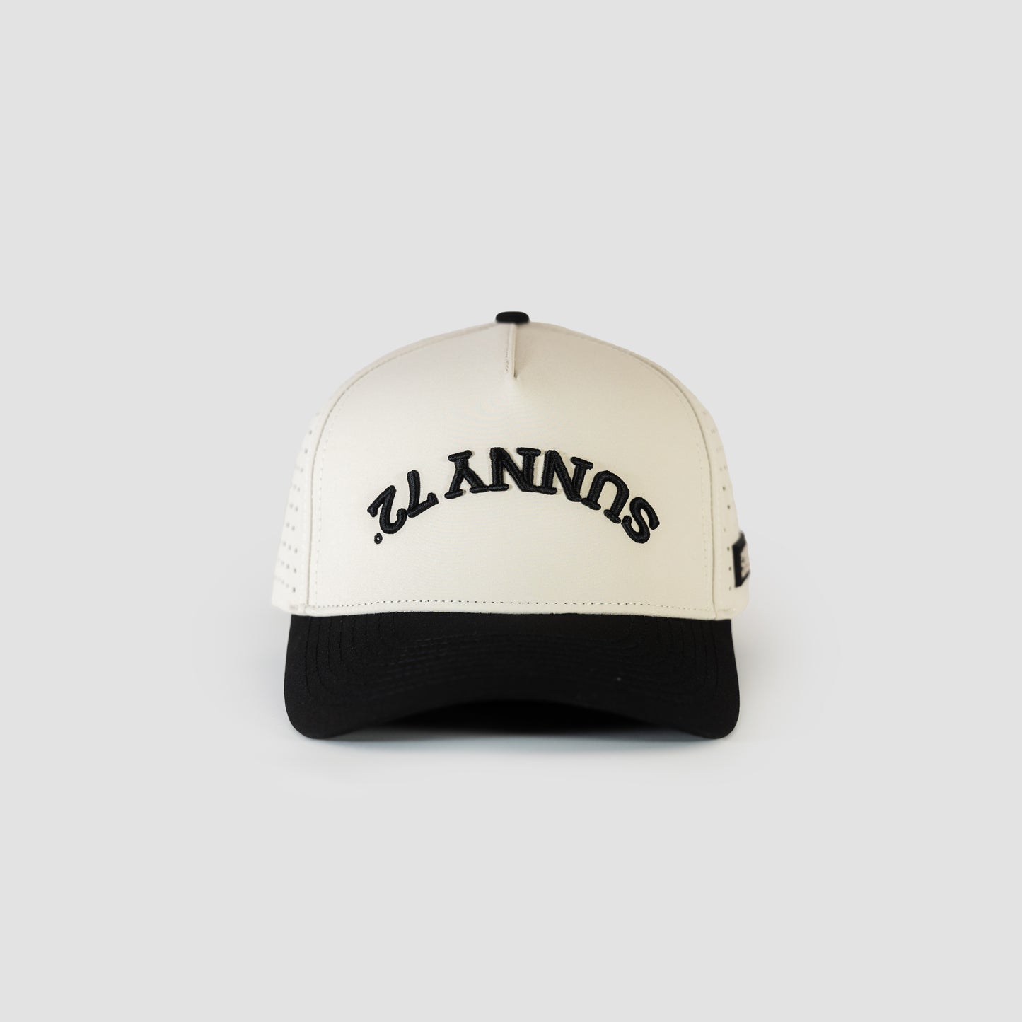 °27YNNUS Cap (Cream/Black)
